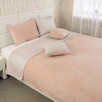 Покривало велюрове стьобане Tenderness SoundSleep пудра 200х220 см 6504 фото
